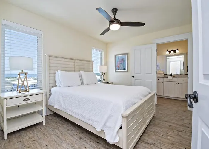 Holiday home Beachfront 5bed Easybreezy East