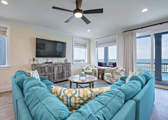 Beachfront 5bed Easybreezy East Holiday home